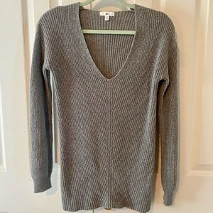 Soft v-neck Sweater